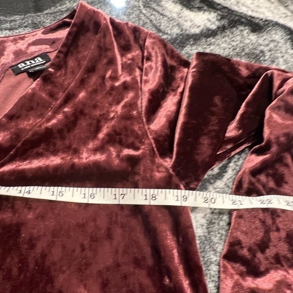 A.n.a Velvety Mauve Shift Dress with a Little Sparkle and Long Bell Sleeves. - Picture 11 of 13